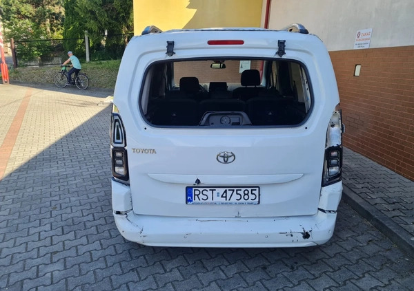 Toyota Proace City Verso cena 34900 przebieg: 88500, rok produkcji 2020 z Lipno małe 352